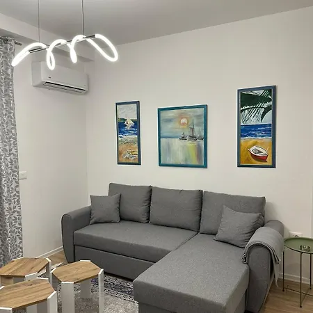 Apartment Lory Boutique *